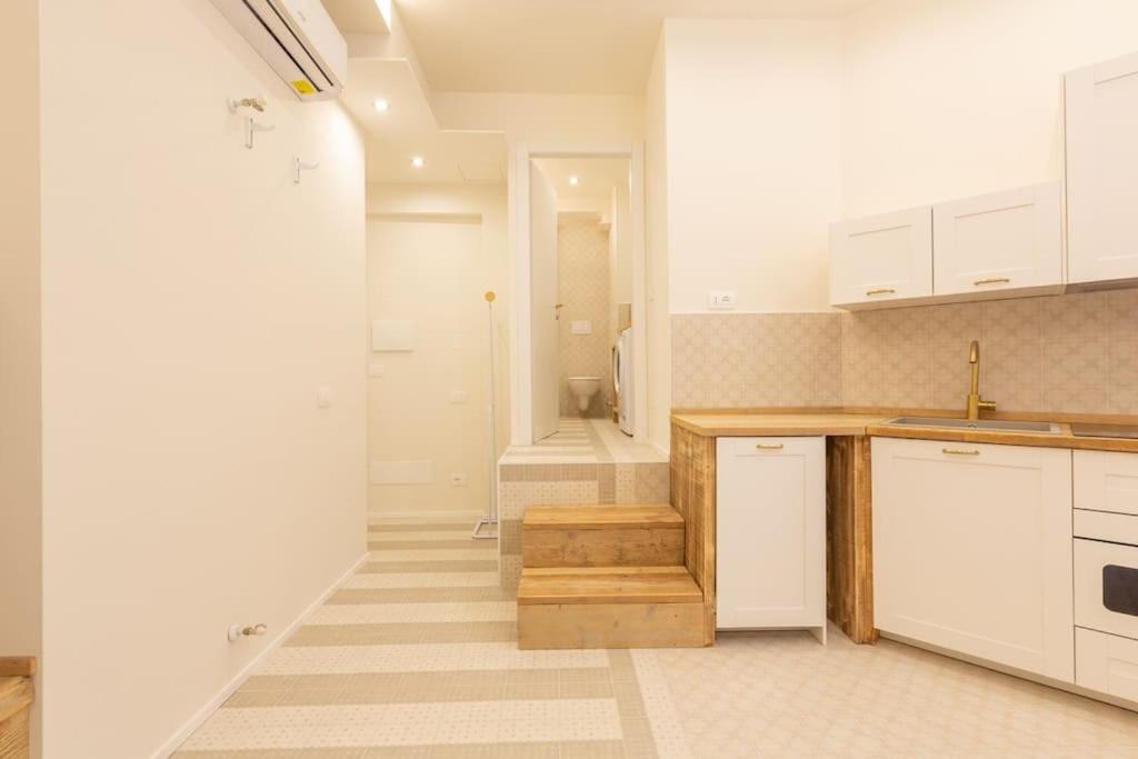 5Fo6 Navigli - Duomo - Boho - Minimal Apartment Milan Bagian luar foto