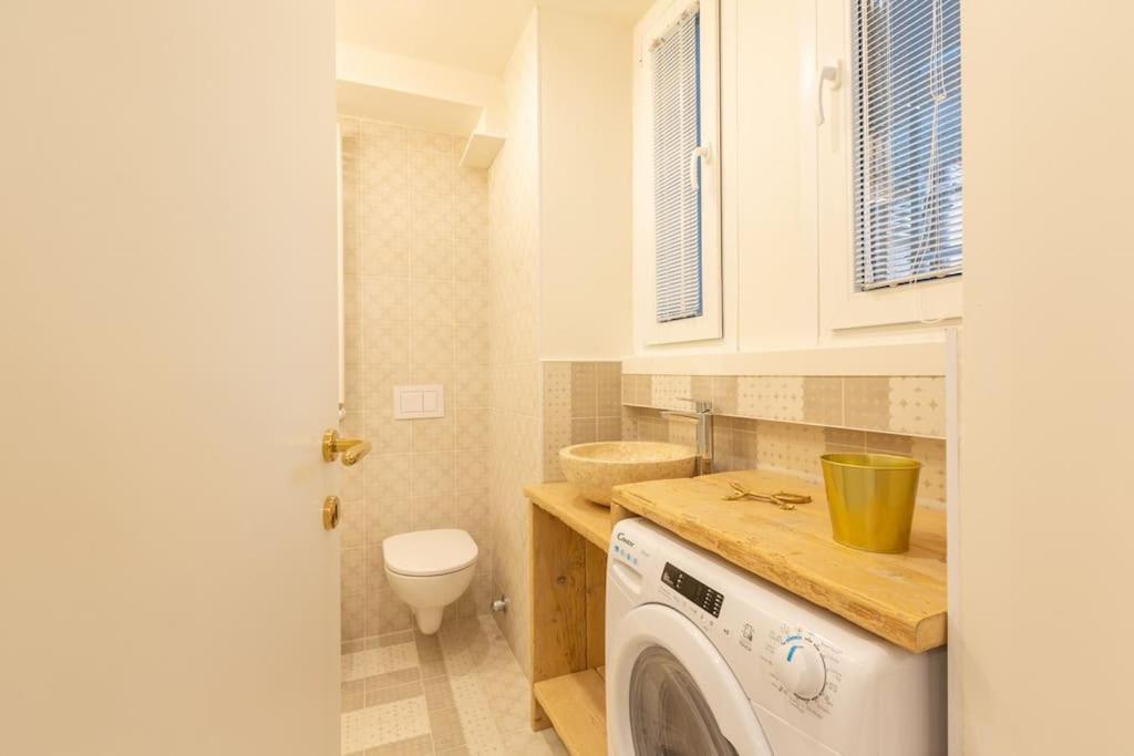 5Fo6 Navigli - Duomo - Boho - Minimal Apartment Milan Bagian luar foto